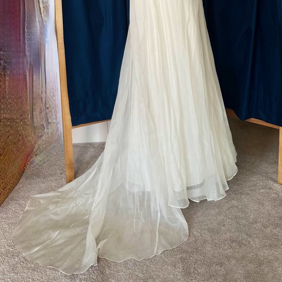 NWT Liancarlo White Wedding Dress or Evening Gown In Silk Organza Material - Picture 3 of 9